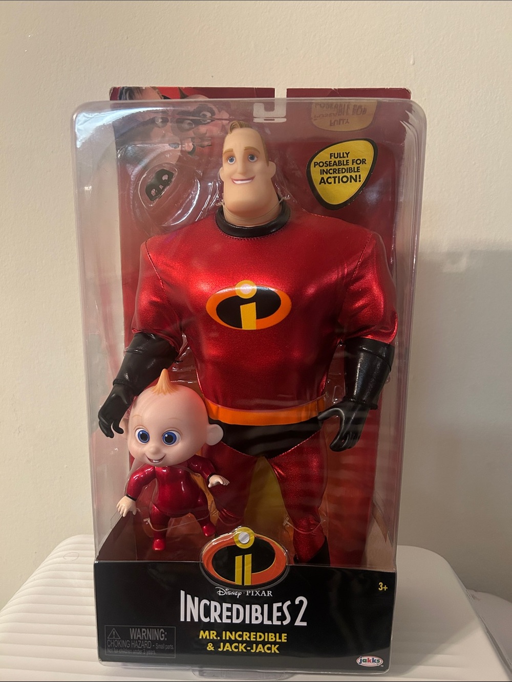 Incredibles 2 Mr. Incredible & Jack-Jack Action Figure Set - Red